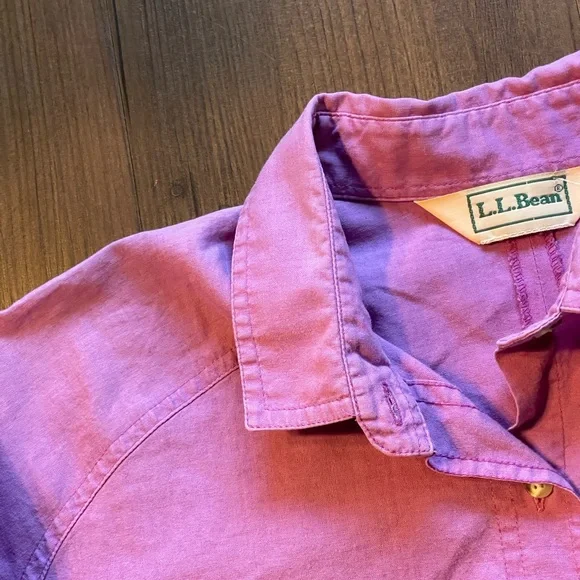 L.L.Bean Button-Up Shirt - Picture 2 of 6